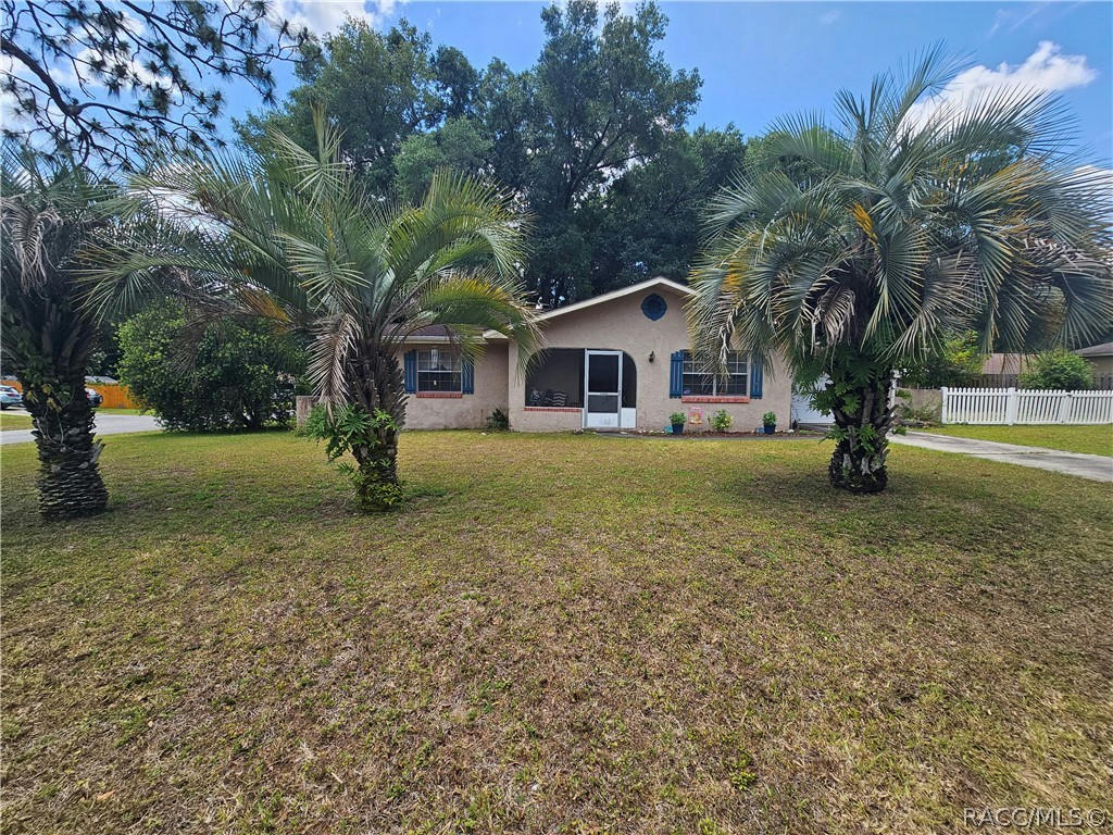 6492 E HOLLY ST, INVERNESS, FL 34452, photo 1 of 59