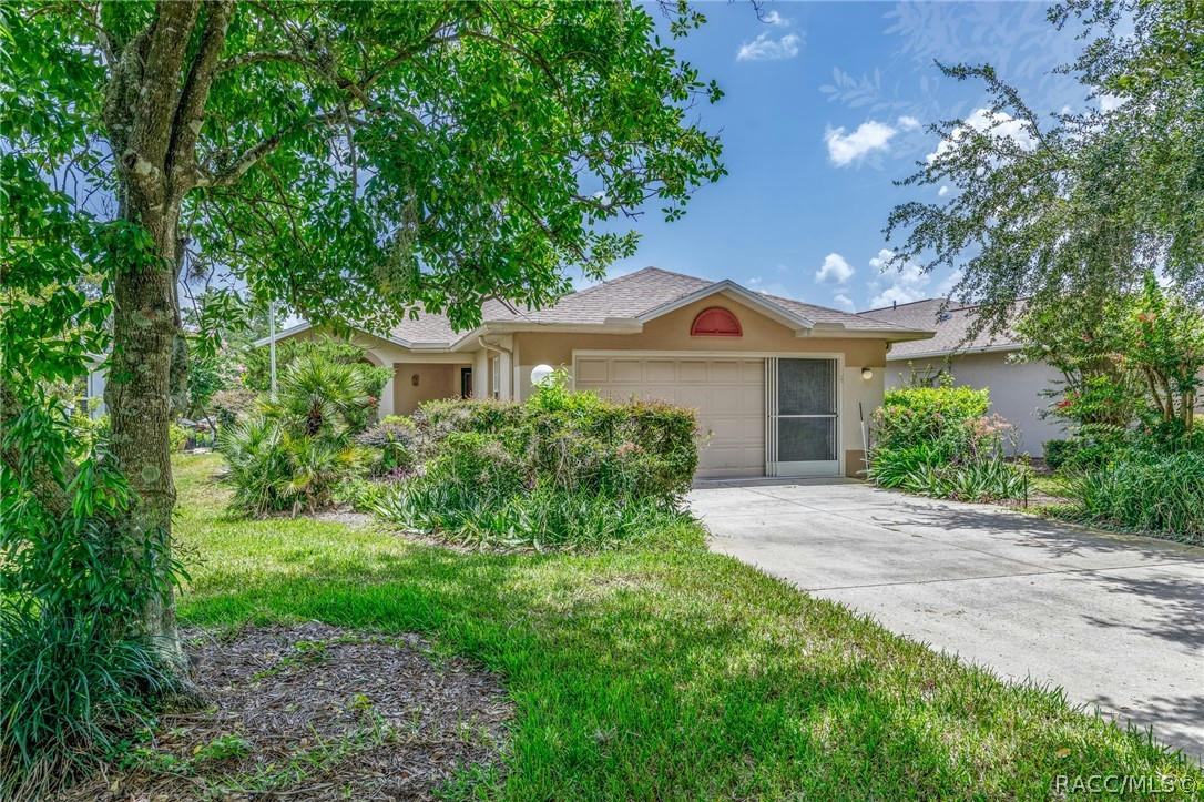 2245 N BRENTWOOD CIR, LECANTO, FL 34461, photo 1 of 43