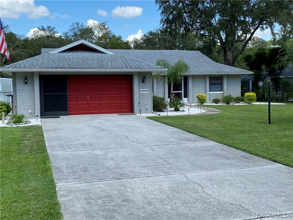 2919 S ROSE AVE, Inverness, FL 34450 Single Family Residence For Sale MLS# 826040 RE/MAX